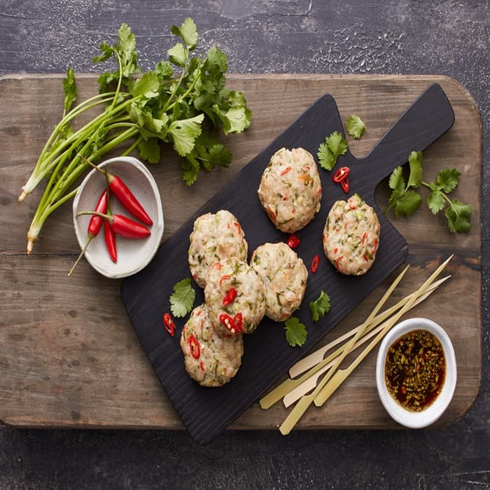 Thai chicken cakes with sweet chilli sauce