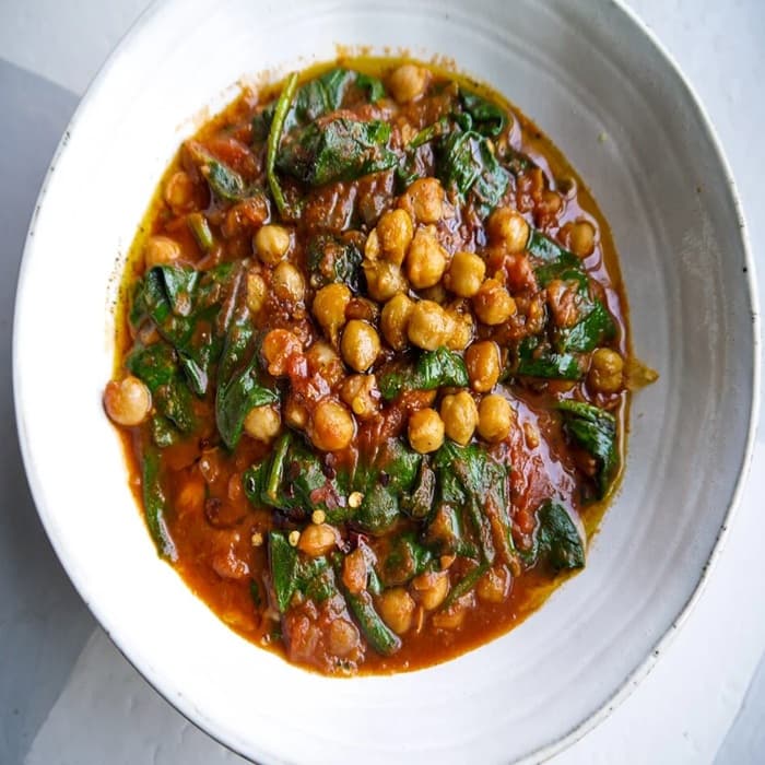 Chickpea, chorizo & spinach stew