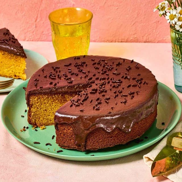 Brazilian carrot cake